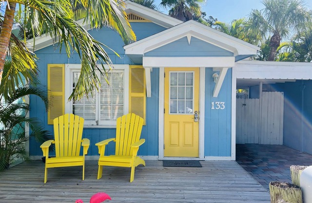 "Ocean" Cottage on Sunset Beach