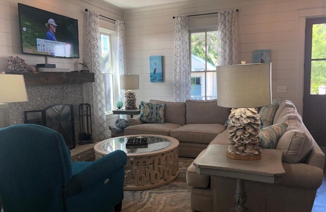 OCEAN HUES at OCEAN OAKS by Jekyll Realty