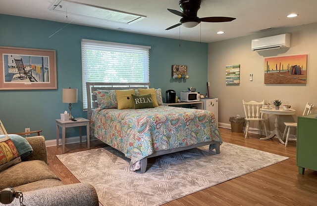 Ocean Isle Hideaway for Two