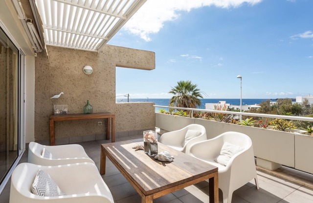 Apartamento vista mar - PORIS 3