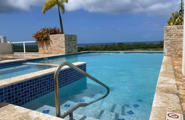 Ocean view apartment- close to beaches and Yunque