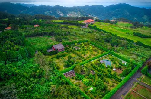 Ocean View Garden Retreat by the Golf Course