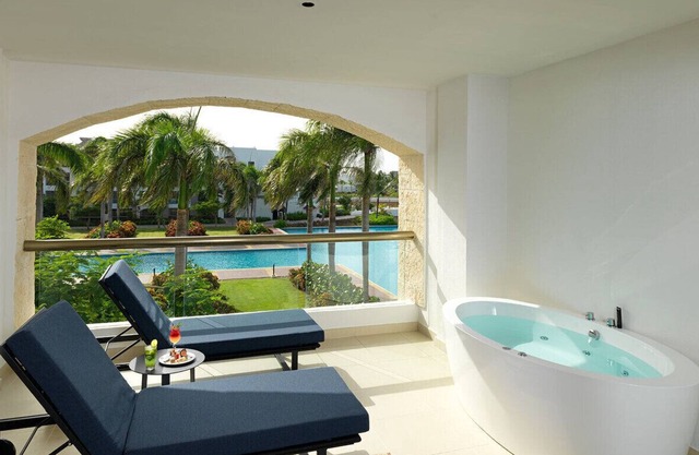 Ocean-View Resort & Casino! All-Inclusive Punta Cana w/ 13 Pools | 4 Units