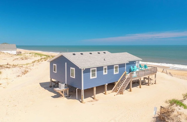 Oceanfront beach house just steps from the Atlantic in South Nags Head!