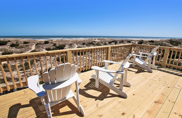 Oceanfront, Beach Access, Private Pool, Hot Tub, & Game Room