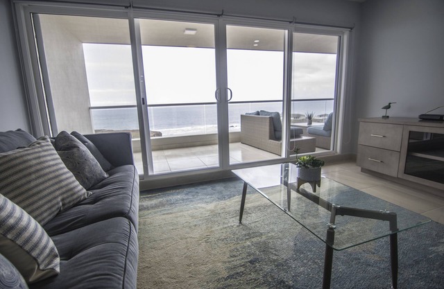 Nueva unidad frente al mar en La Jolla Excellence