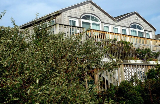 Vista frente al mar de Nantucket Sound en W. Yarmouth, Cape Cod, MA con A / C y WiFi