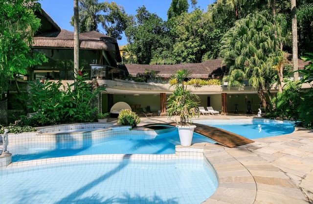 Villa de 8 suites en Mangaratiba - Man001