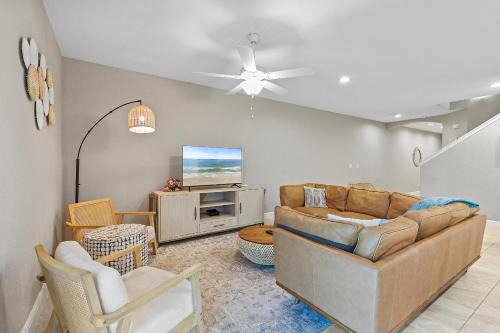 Oceans 25- Lazy Beach Days