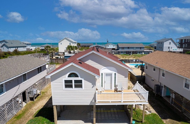Oceanview Comfort | Steps to Beach in OBX
