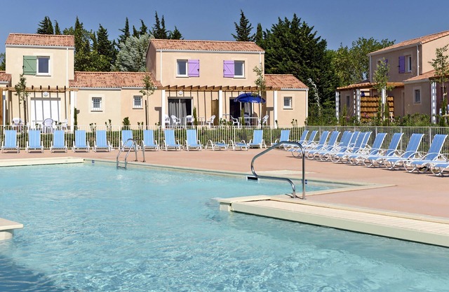 Odalys Référence Le Mas des Alpilles by Interhome