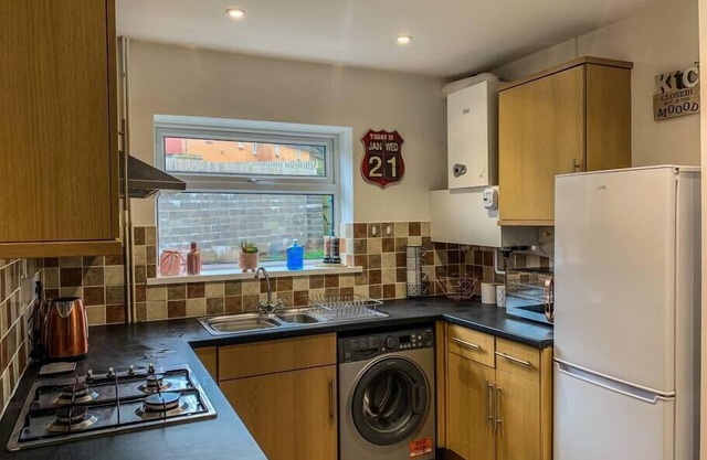 Off Road Parking, Garden, Tv's in bedrooms