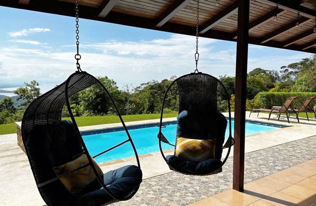 Casa con Vista al Océano Pacífico