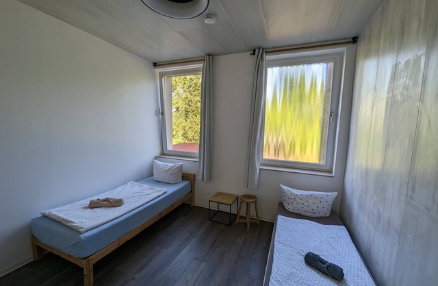 Amplio apartamento con techos altos