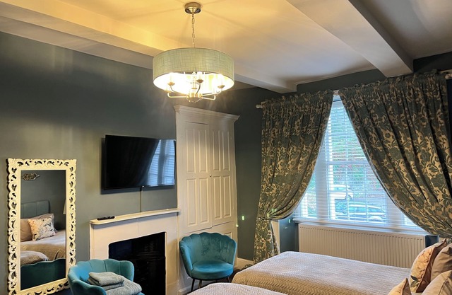 Old Daltongate House