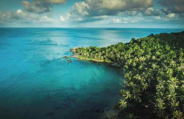 Old-world charm and modern styling combine!!