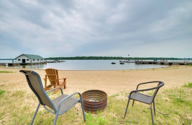 On Lake Huron: Pet-Friendly Cabin in Cedarville!