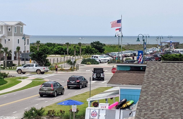 En Sunset Beach Island 1 Bedroom Condo sleeps 4 Water view! Unidad 2