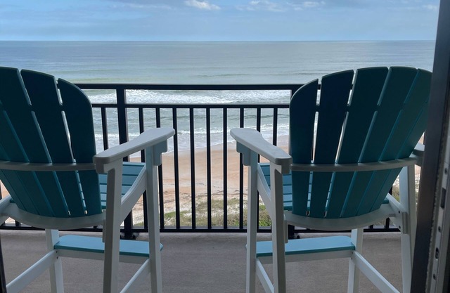 MILLONES DE DÓLARES EN BALCÓN GENERO