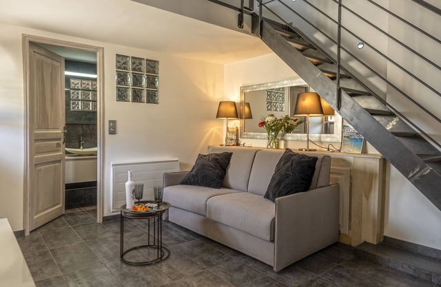 En el puerto de apartamento Erbalunga estándar de 2 p (precio global)