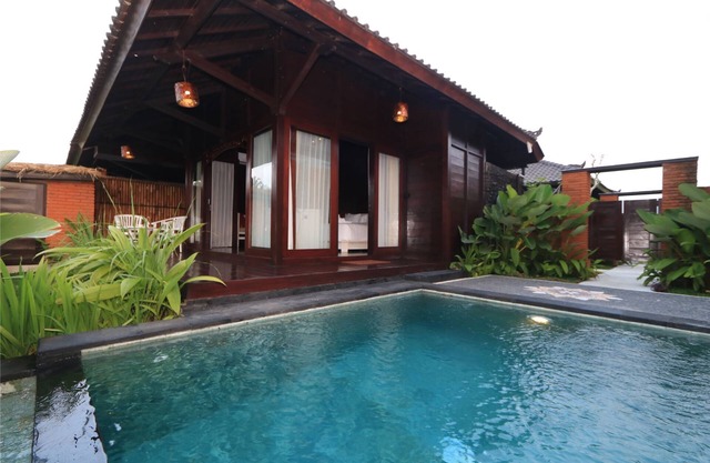 Villa de una habitación con piscina privada con vista al campo de arroz