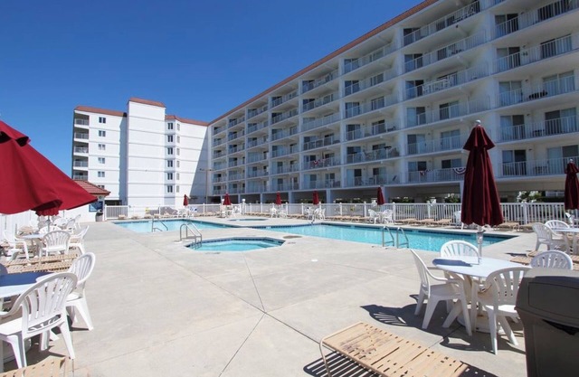 A una cuadra de la playa!