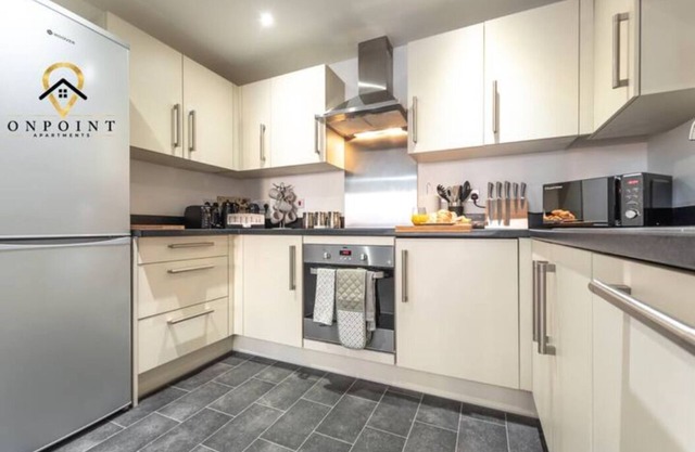 ✰OnPoint- AMAZING Apt perfect for Business/Work✰