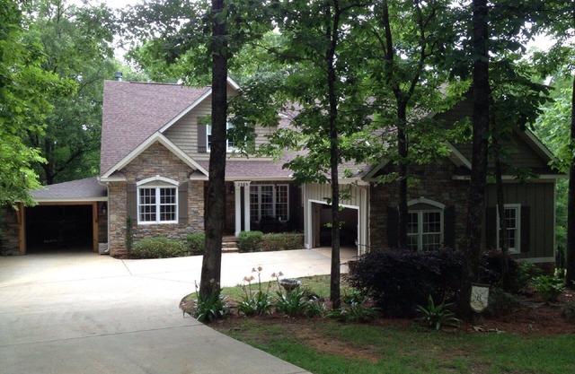 Opelika / Auburn Big, hermosa casa en el estanque, 1/5 milla del campo de golf