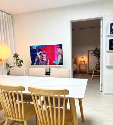 Open Special #Guro Station 5 minutes on foot #Hongdae and Gangnam Subway Direct #Gocheok Dome #7-person family and group accommodation