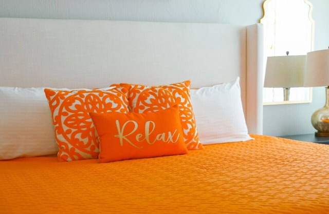 Orange Oasis - Cozy up this holiday season!