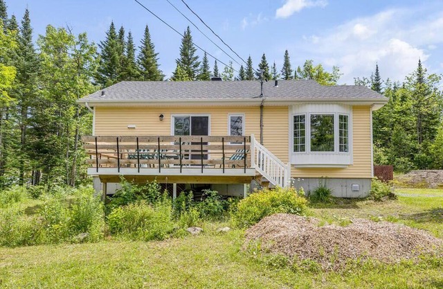 Original Yellow Lac Beauport