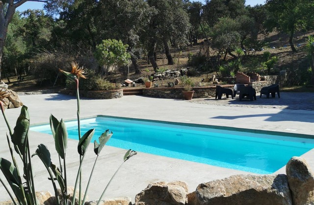 Outbuilding in traditional Mas with swimming pool