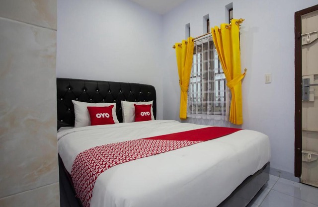 OYO 1764 Sopou Penginapan Rinal & Tuah