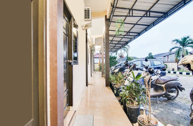 OYO 92024 Green Hotel