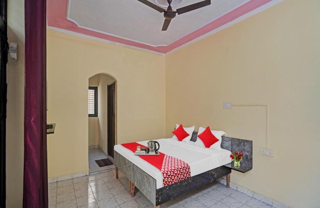 OYO Flagship Hotel Orchid Inn