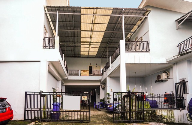 OYO Life 92046 Garuda Residence