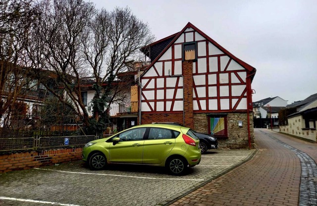 P.p 30 Euro the night. quiet location a.. much more
