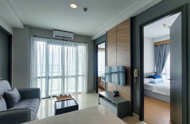 Palam Mansion at One Residence Apartment