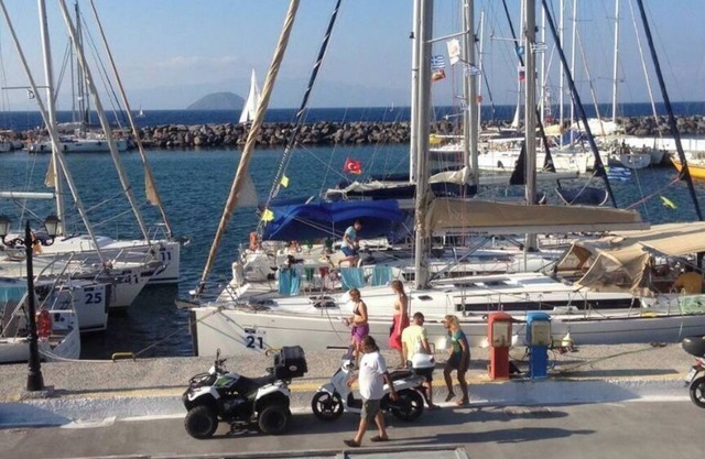 Pali Marina Apartment