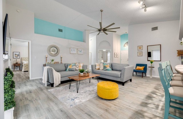 Palm harbor/Crystal Beach 3/2 W Heated pool & Spa