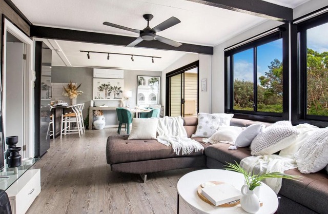 Palmera - Pet Friendly - Directly Opposite the Beach