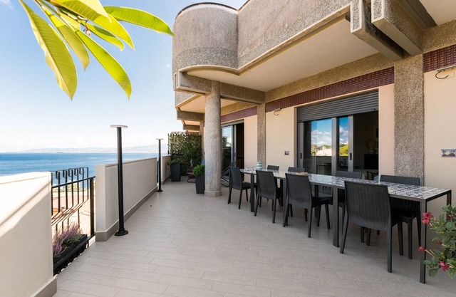 Panoramic Penthouse Old Town - Milazzo