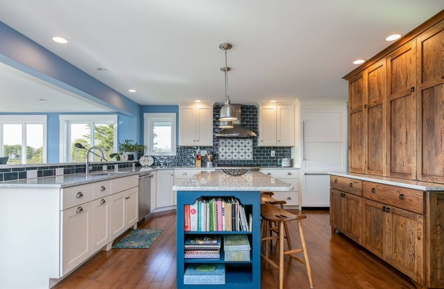 Panoramic Views, Chef's Kitchen & Less than 2 Miles to Higgins Beach