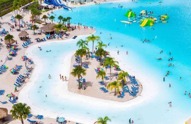 Paradise awaits! Townhome at Epperson Lagoon in breathtaking Wesley Chapel!