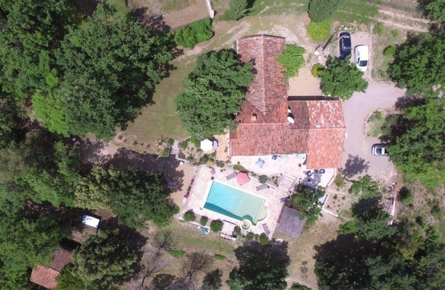 Atención € 1500 semaine du 18 Août pour grande villa avec piscine, spa et clime