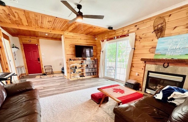 Paradise On Sturgeon Lake