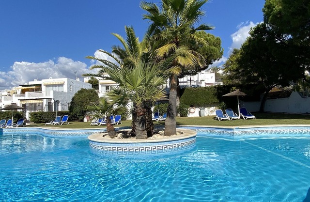 Paraiso Blanco 16A Apartments by Casasol