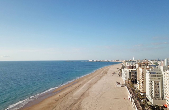 Paseo Marítimo Vistas 3 Rooms 2 Baños