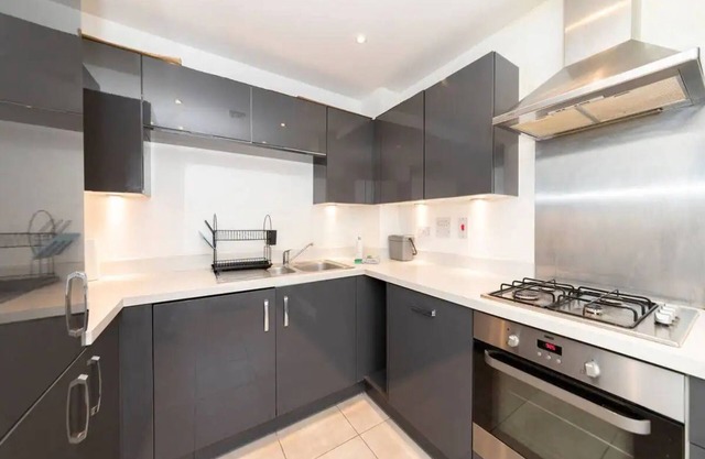 Pass the Keys | Semi-detached house with garden and free parking