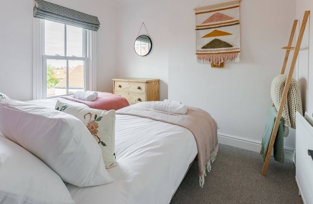 Pass the Keys | Stylish Flat